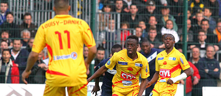 Football : Orléans monte en ligue 2