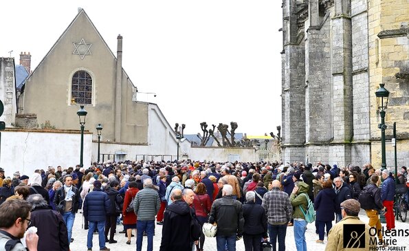 Marche silencieuse organisée suite à l’agression d’Arié Engelberg, Rabbin d’Orléans, le mardi 25 mars 2025.