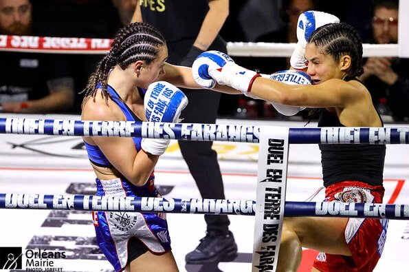 Sonia Dinh vs Lindsey Thomas Sonia Dinh vs Lindsey Thomas